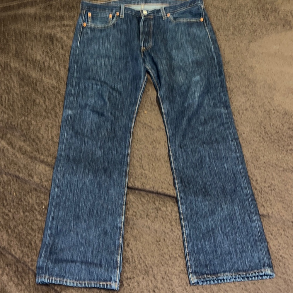 Levis 501’s w34 l 32